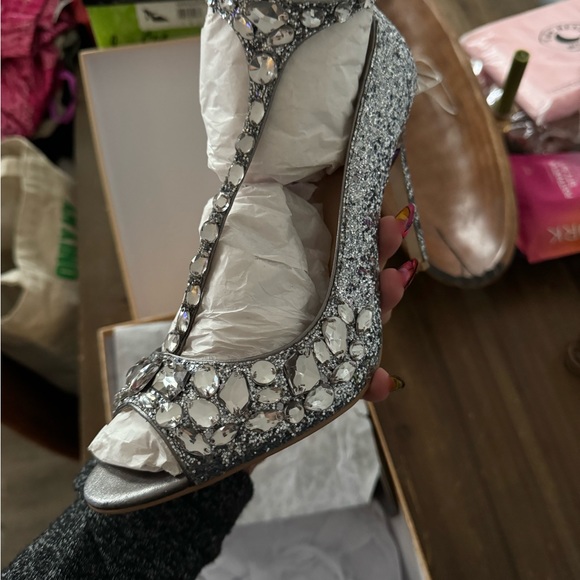 Badgley Miscka Conroy Metallic Glitter Evening Shoe - Picture 3 of 8